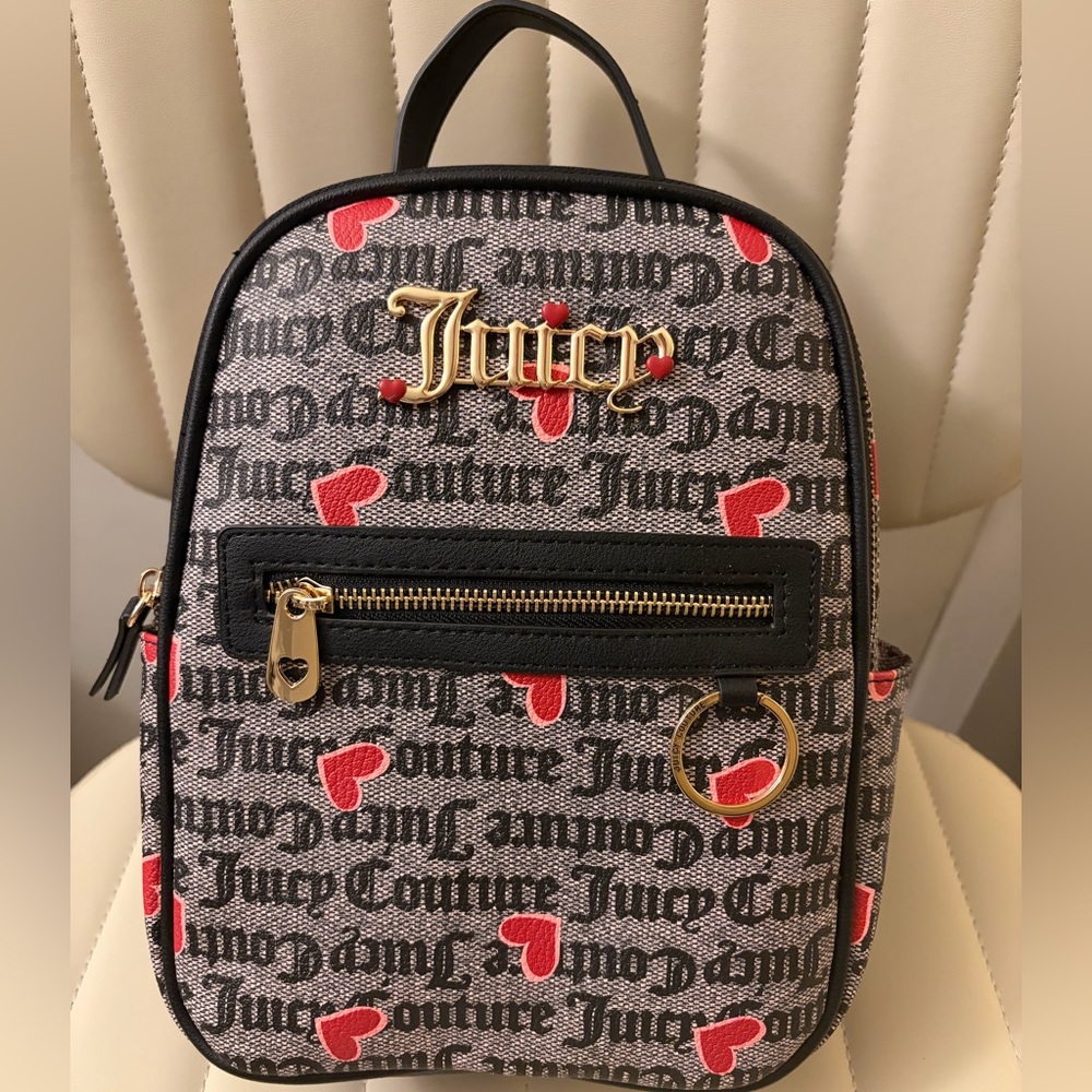 Juicy Couture Small Backpack Hearts Logo Black/Beige and Gold Keyring NWT
